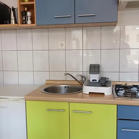 Cozy Aurelio ספליט