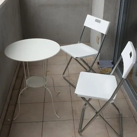 Cozy Aurelio דירה